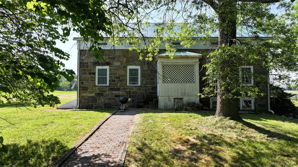 321 Crans Mill Road Pine Bush NY 12566