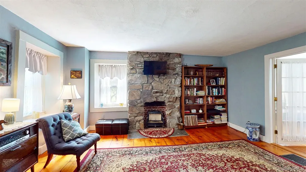 321 Crans Mill Road Pine Bush NY 12566