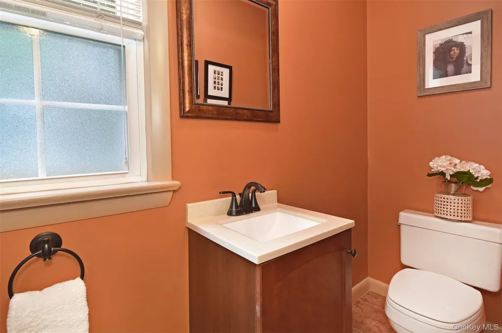99 Rockingchair Road White Plains NY 10607