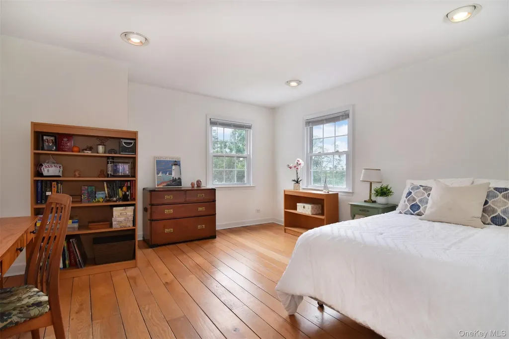 99 Rockingchair Road White Plains NY 10607