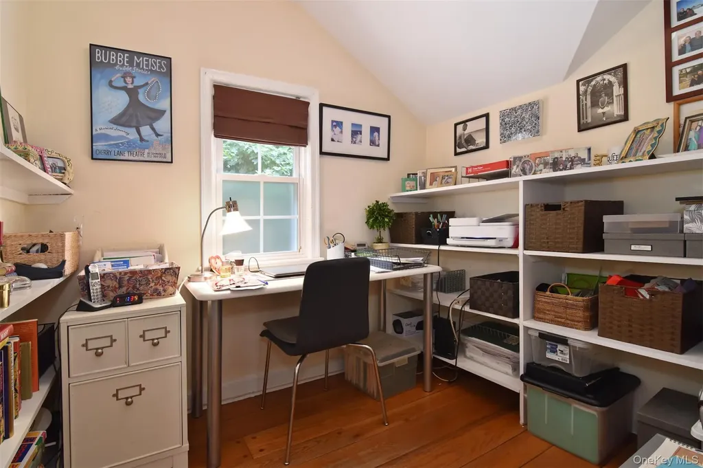 99 Rockingchair Road White Plains NY 10607