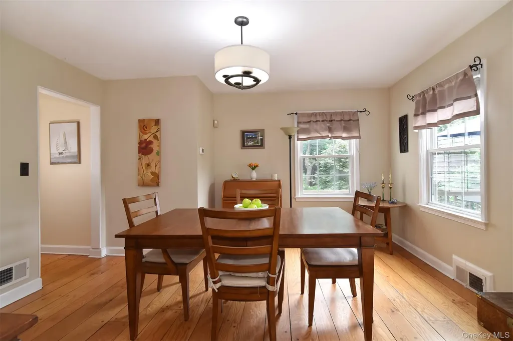 99 Rockingchair Road White Plains NY 10607