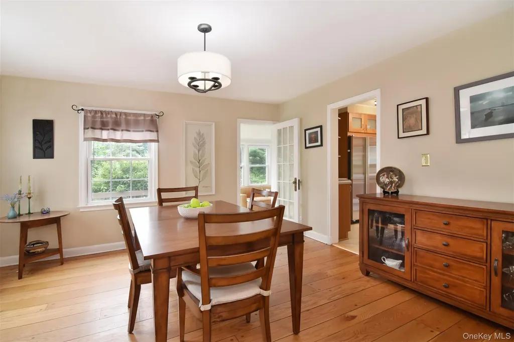 99 Rockingchair Road White Plains NY 10607