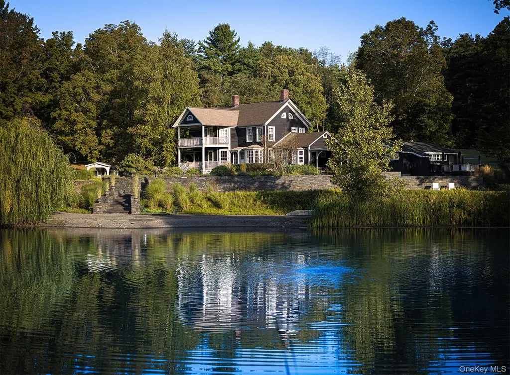 88 Mac Brown Road Claverack NY 12513