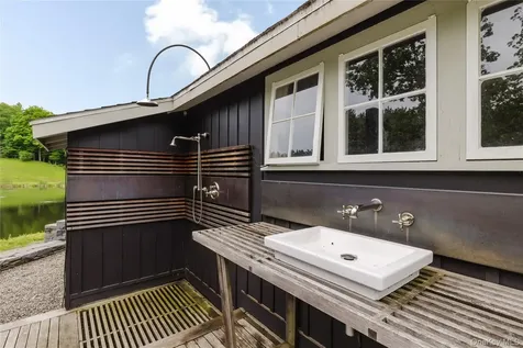 88 Mac Brown Road Claverack NY 12513