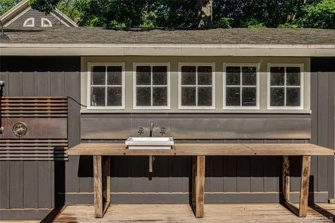 88 Mac Brown Road Claverack NY 12513