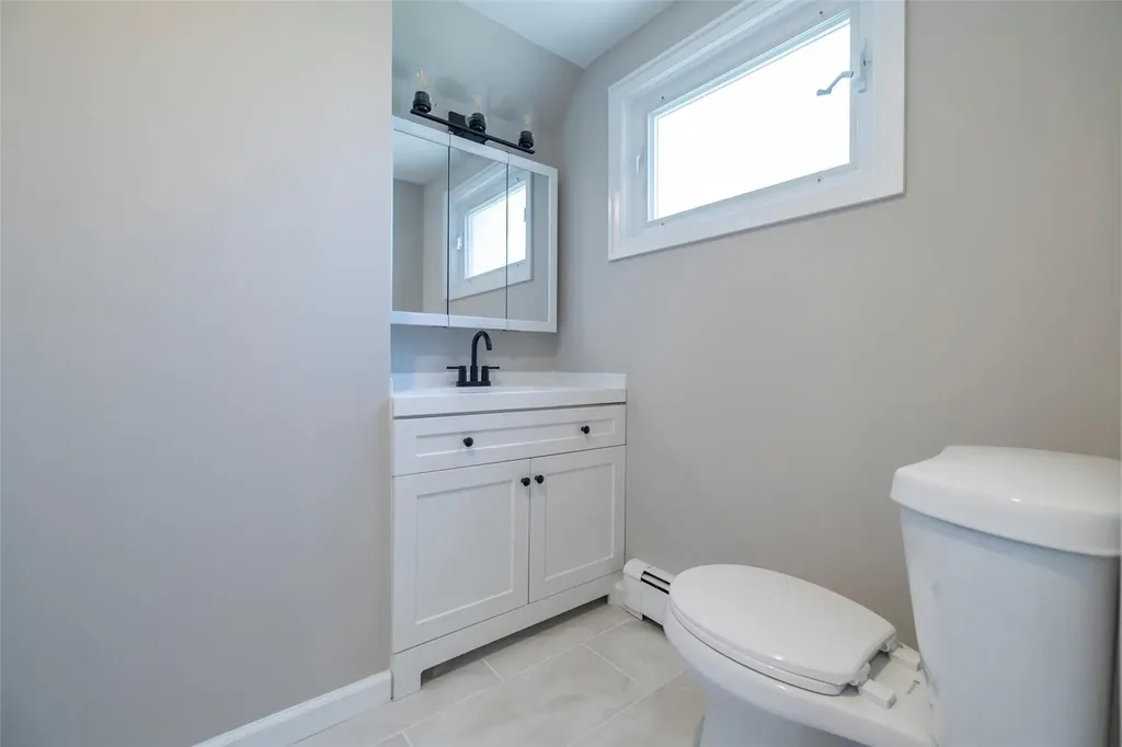 4 Beaumont Avenue Massapequa NY 11758