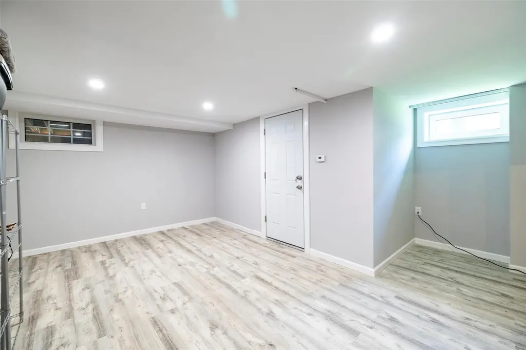 4 Beaumont Avenue Massapequa NY 11758