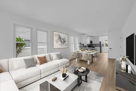 3327 Parkway Drive Baldwin NY 11510