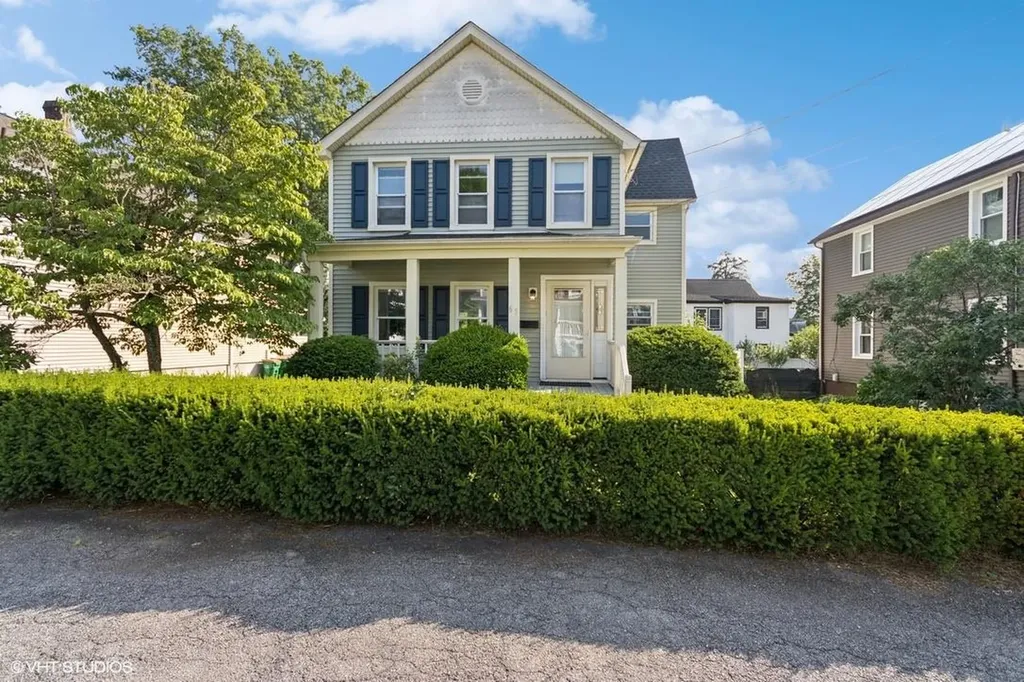 65 Union Street Beacon NY 12508