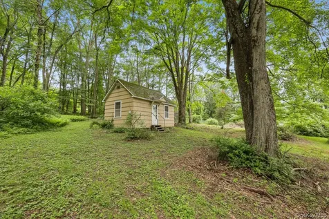 65 Hortontown Road Carmel NY 10512