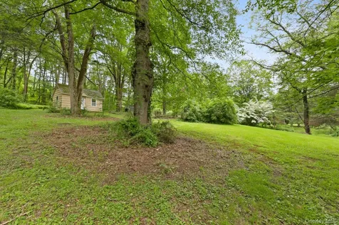 65 Hortontown Road Carmel NY 10512