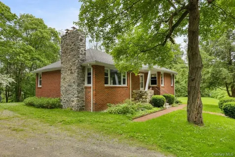 65 Hortontown Road Carmel NY 10512