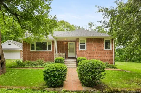 65 Hortontown Road Carmel NY 10512