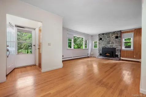 65 Hortontown Road Carmel NY 10512