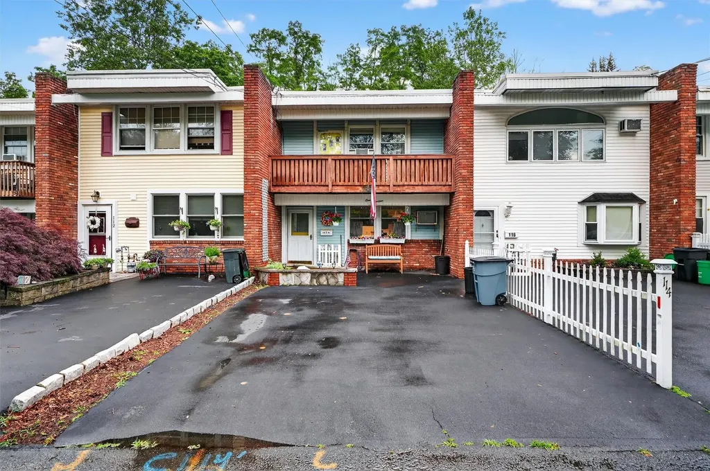 114 Halgren Crescent Haverstraw NY 10927