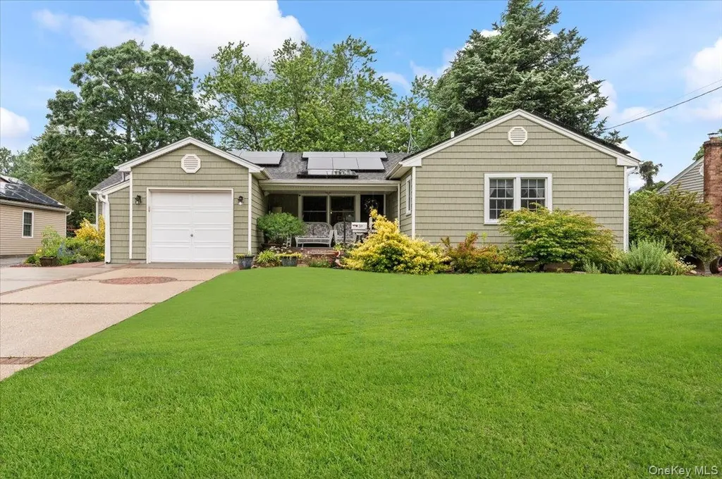 50 Towne Street Amityville NY 11701