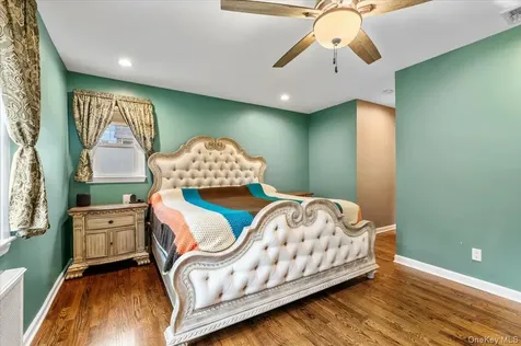 50 Towne Street Amityville NY 11701