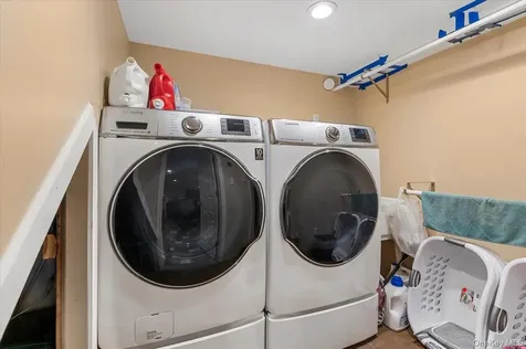 50 Towne Street Amityville NY 11701