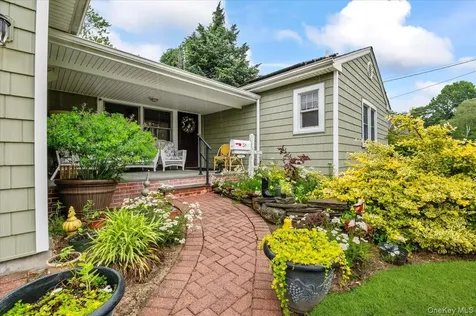 50 Towne Street Amityville NY 11701