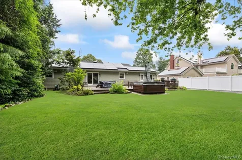 50 Towne Street Amityville NY 11701