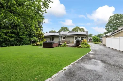 50 Towne Street Amityville NY 11701