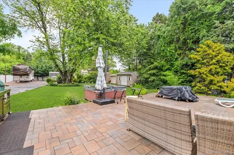 50 Towne Street Amityville NY 11701