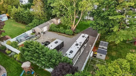 50 Towne Street Amityville NY 11701