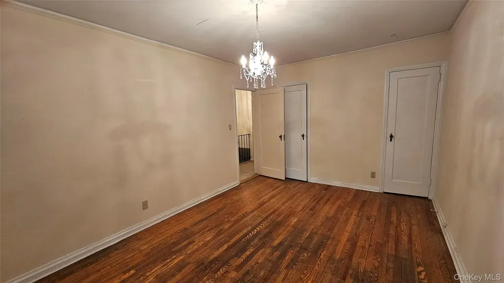 10811 65th Road Forest Hills NY 11375