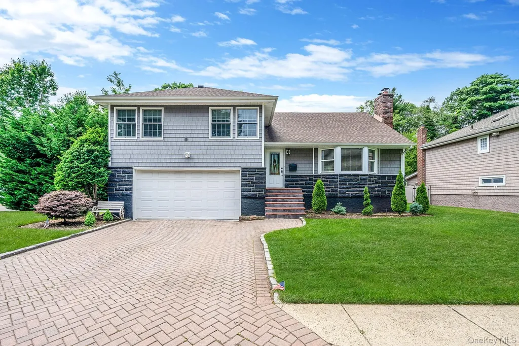 5 Pickett Court Malverne NY 11565