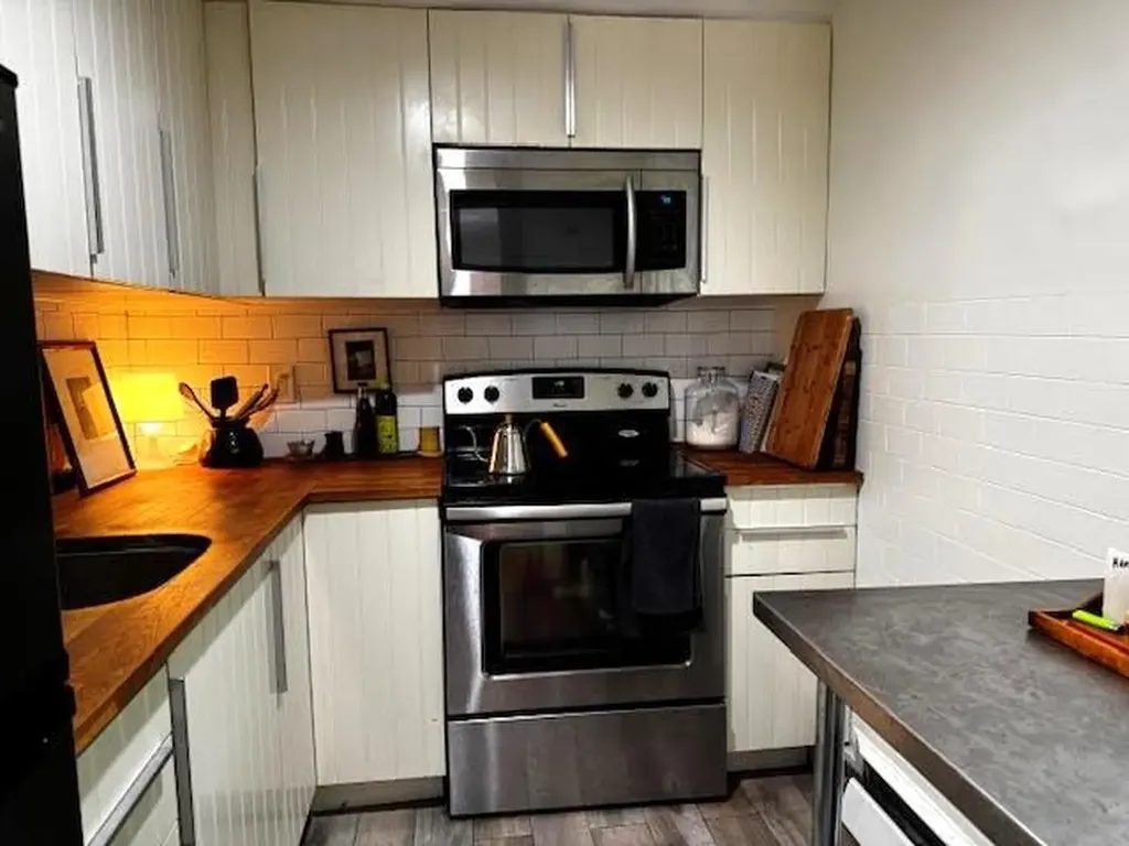 207 Prospect Road Centerport NY 11721