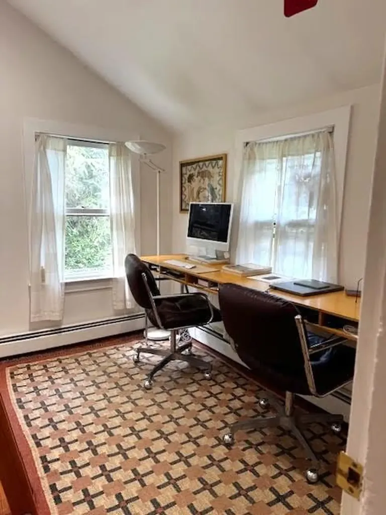 207 Prospect Road Centerport NY 11721