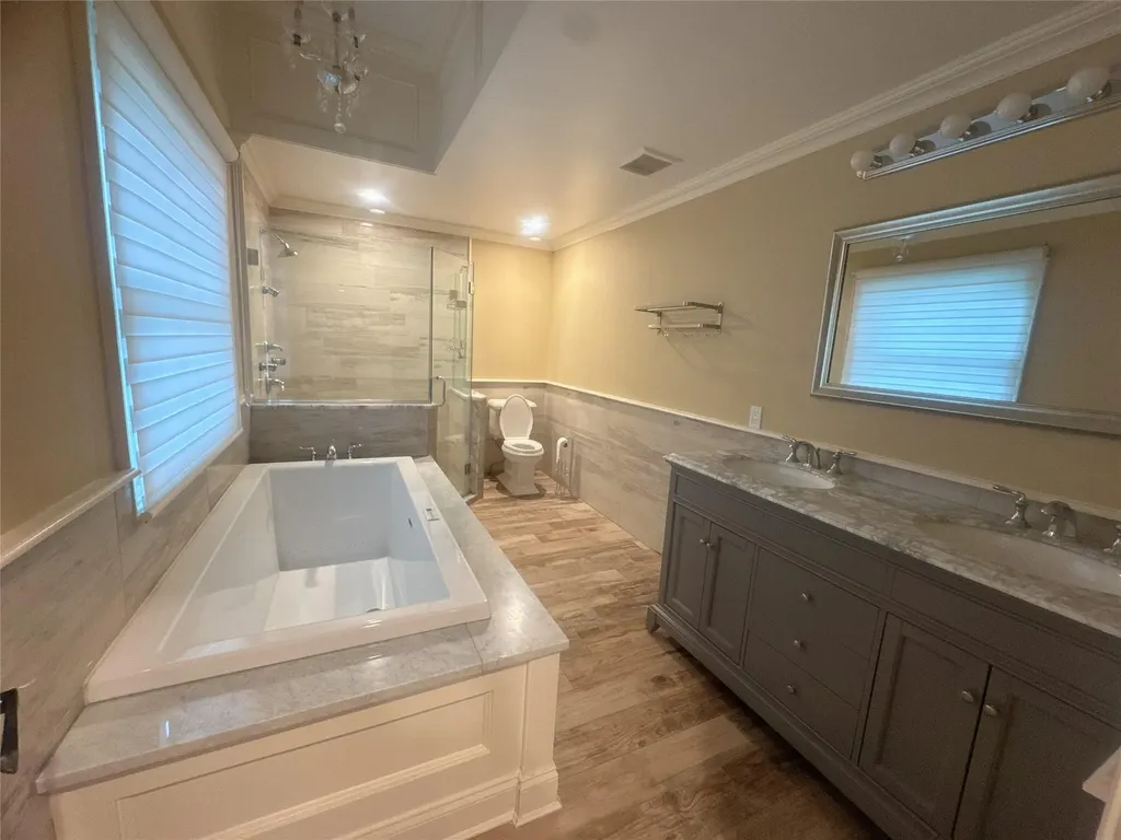 11 Sagamore Way S Jericho NY 11753