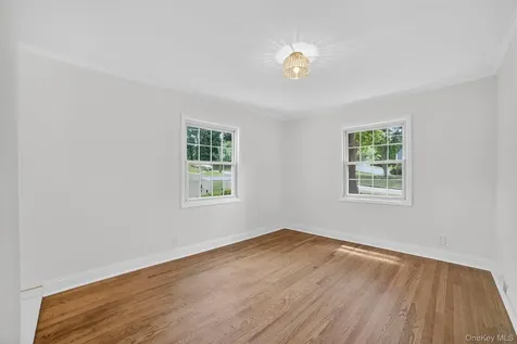 15 Benedict Avenue Eastchester NY 10709