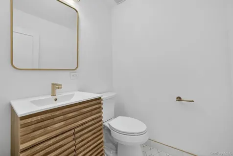 15 Benedict Avenue Eastchester NY 10709