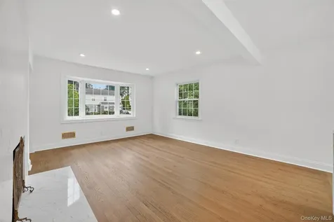 15 Benedict Avenue Eastchester NY 10709