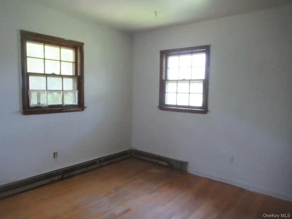 24 Edinburgh Road Middletown NY 10941