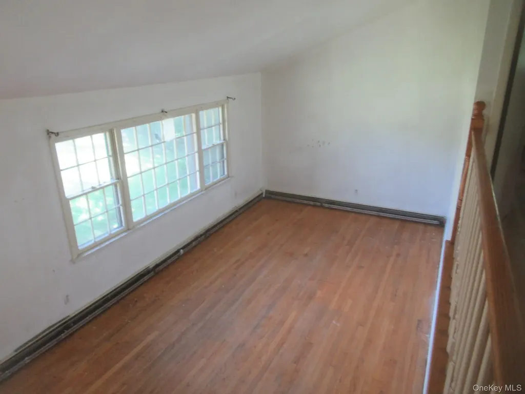 24 Edinburgh Road Middletown NY 10941
