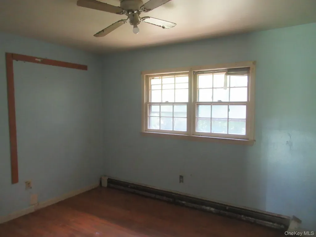 24 Edinburgh Road Middletown NY 10941