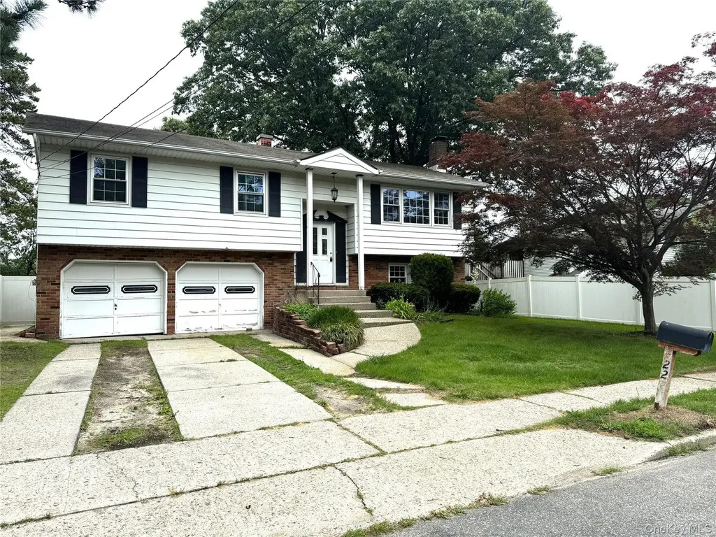22 Kennedy Drive Centereach NY 11720