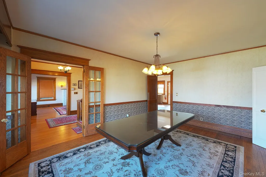 105 Gleneida Avenue Carmel NY 10512