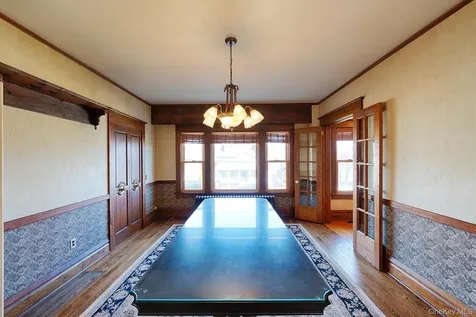 105 Gleneida Avenue Carmel NY 10512