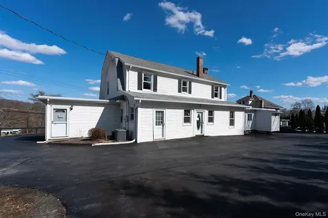 105 Gleneida Avenue Carmel NY 10512