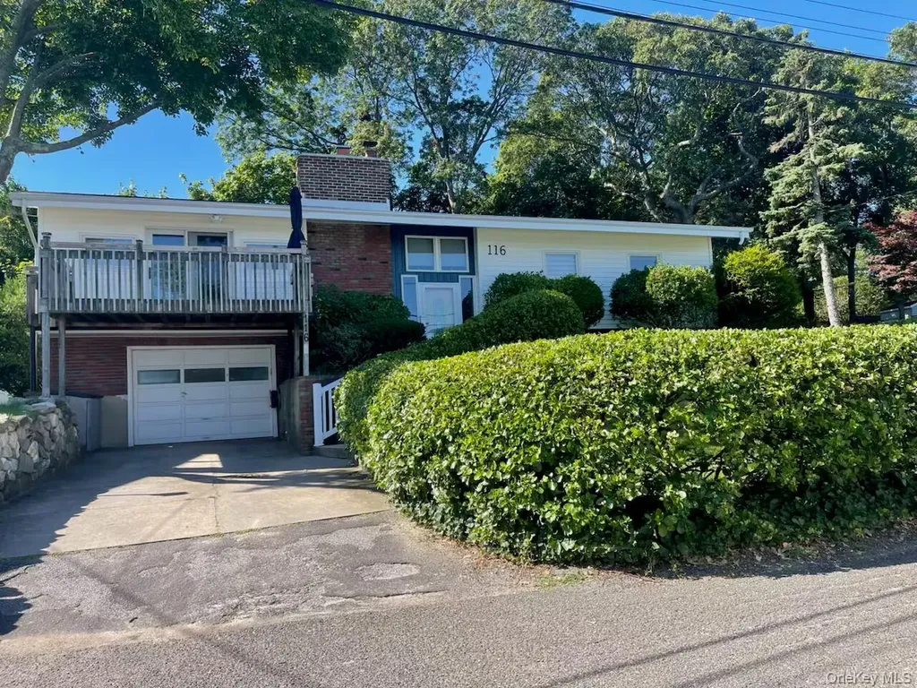 116 Shore Drive Sound Beach NY 11789