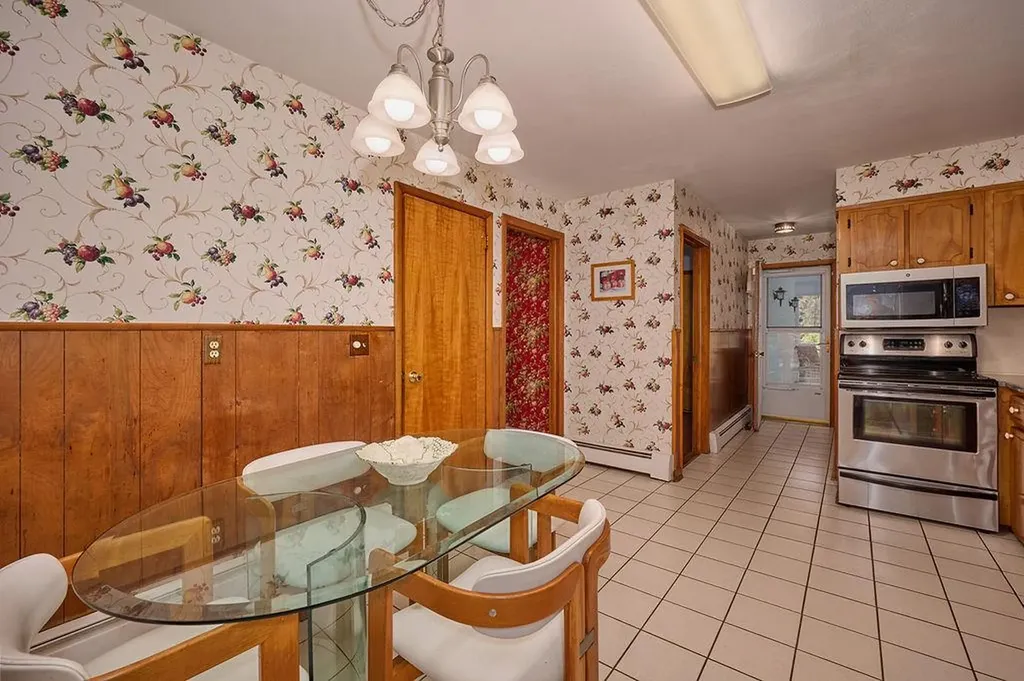 152 Bart Drive Poughkeepsie NY 12603