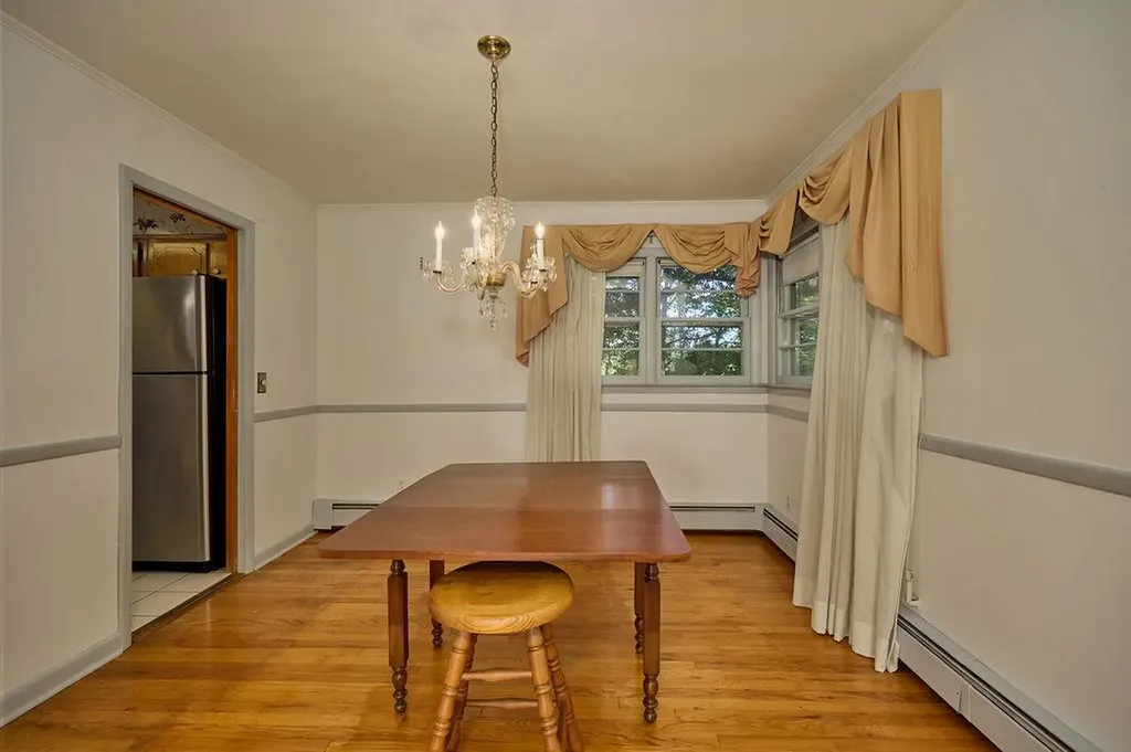 152 Bart Drive Poughkeepsie NY 12603