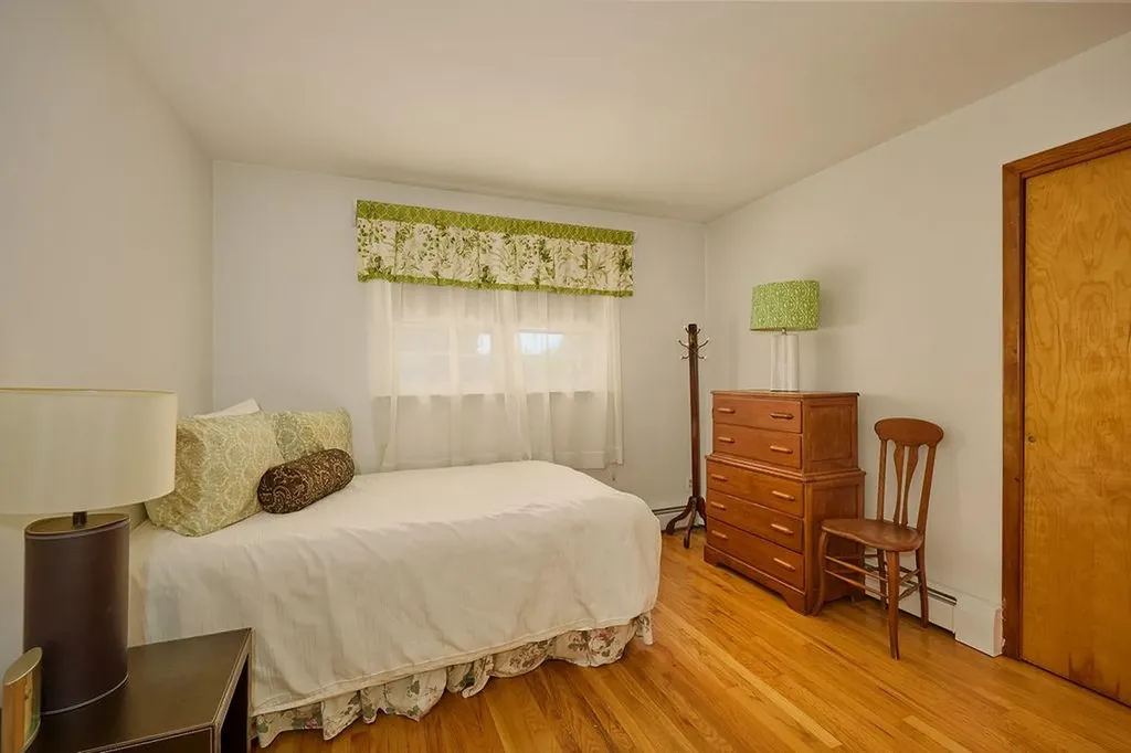 152 Bart Drive Poughkeepsie NY 12603