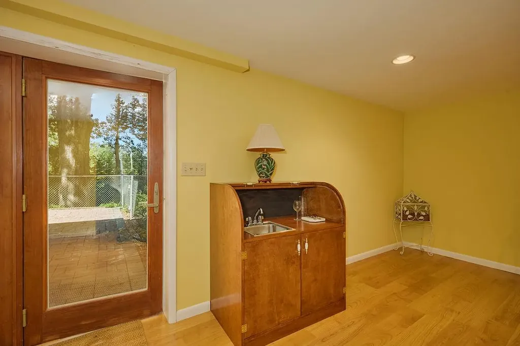 152 Bart Drive Poughkeepsie NY 12603