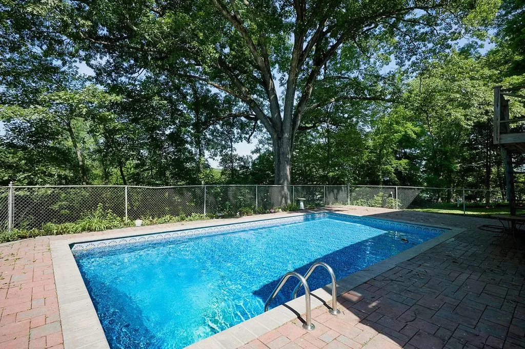 152 Bart Drive Poughkeepsie NY 12603