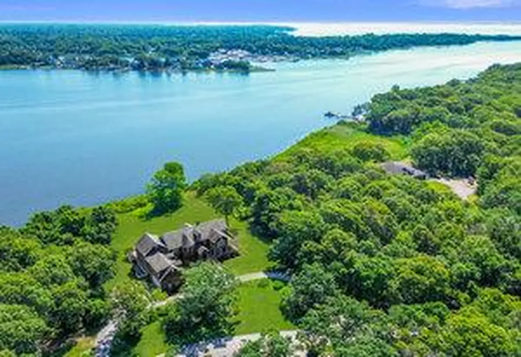 3 Old Mastic Drive Mastic Beach NY 11951